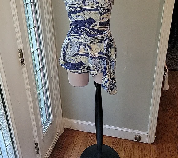 Kimchi Blue Strapless Top in Blue and Cream - Picture 5 of 10